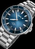 Aquis Date 43,5mm