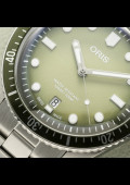 Divers Sixty-Five Date 40 mm