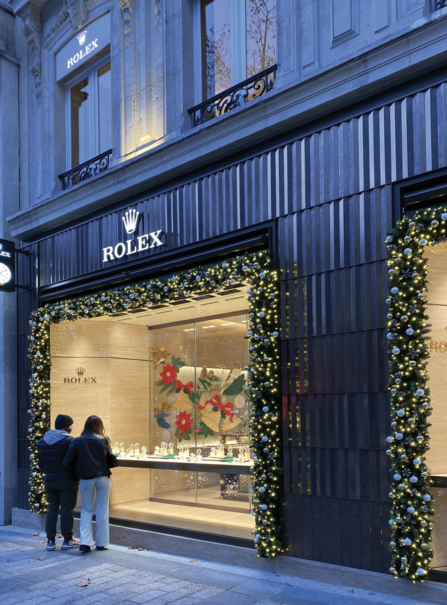 In Paris, a Rolex store on the most beautiful avenue in the world